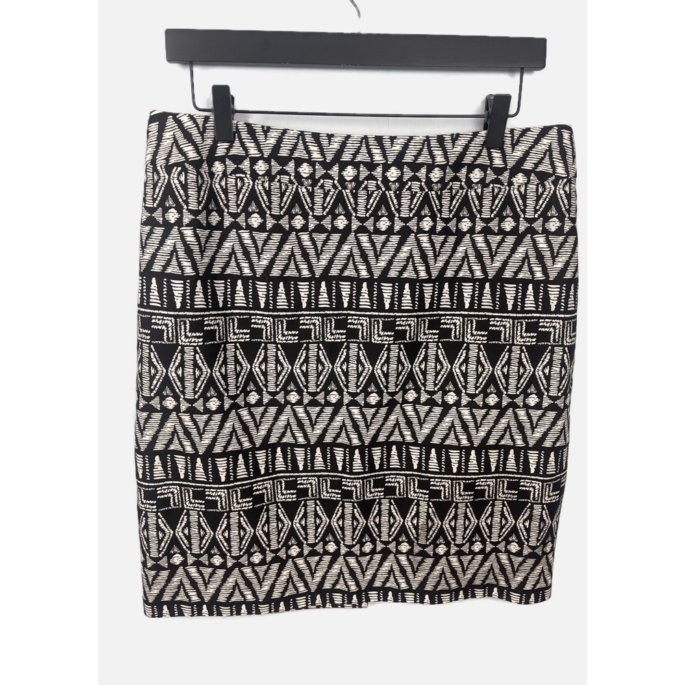 Cynthia Rowley black and white geometric design and pencil skirt size 12